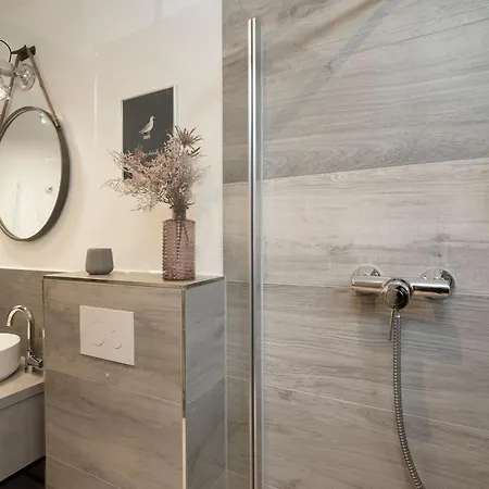 Waldstrasse 8 Kuestenblau Apartman *