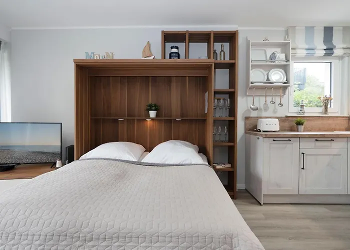 Waldstrasse 8 Kuestenblau Kellenhusen